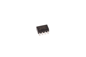 PC924 SHARP OPTOISOLATORE