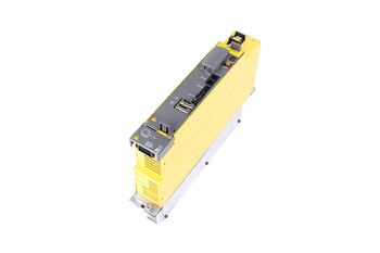 A06B-6114-H105 FANUC SERVO AMPLIFIER MODULE