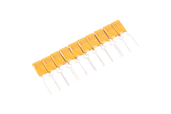 FUSIBILE POLIMERICO RUEF110 LITTELFUSE 30V, 1.1A, 7.4X14.2MM, PTC, 10PCS