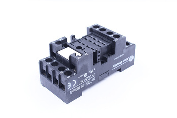 CAT700-HN103 ALLEN BRADLEY SER B 300VAC 7A