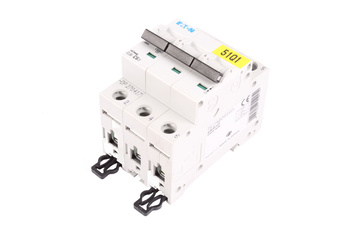 CLS6-C6/3-DP EATON 270417 INTERRUTTORE MAGNETOTERMICO