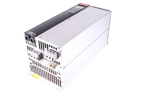 VLT5022PT5C20STR3DLF00A00C0 DANFOSS VLT5000