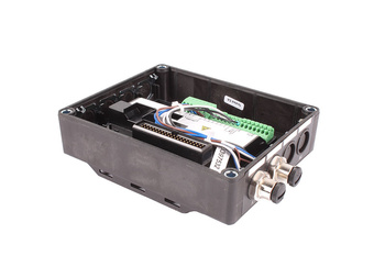 E84DGFCS1NP LENZE 8400 MOTEC 13553580