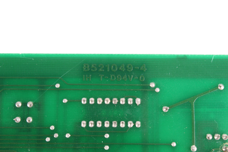 B521049-4