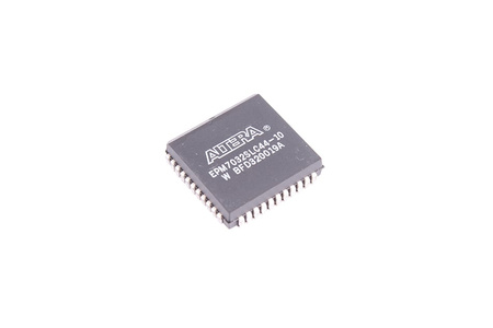 EPM7032SLC44-10 ALTERA