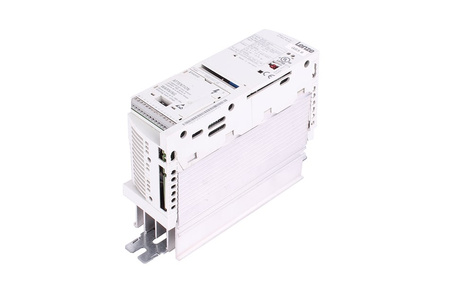 E82EV551_4B LENZE 8200 VECTOR ID.-NO.: 00450748