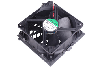 6SE6400-7AA00-0AR1 SIEMENS MICROMASTER 420/430/440 24V VENTILATORE