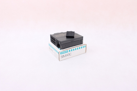 6ES7370-0AA01-0AA0 SIEMENS SIMATIC S7-300 SENZA STRISCIA